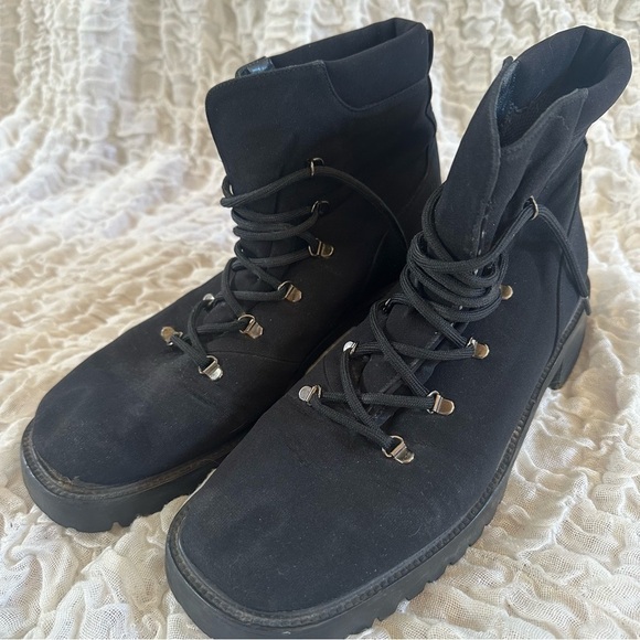 Stuart Weitzman Lace Up Combat Boots Size 8.5 - Picture 7 of 9
